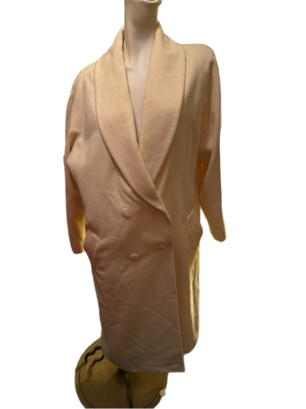 Levine Classics Women's White Double-Breasted Shawl Collar Coat